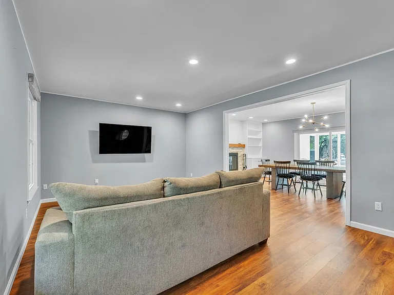 3015 High Pointe Ct — Photo 11