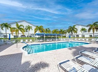 6850 Sterling Greens DR #201, NAPLES, FL 34104