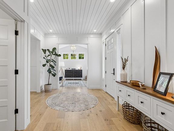 Entry View Into Office