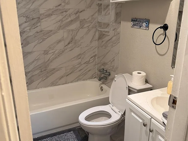 7626 Rhobell St — Photo 16