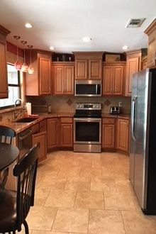 5th image of 103 Stonebridge Dr