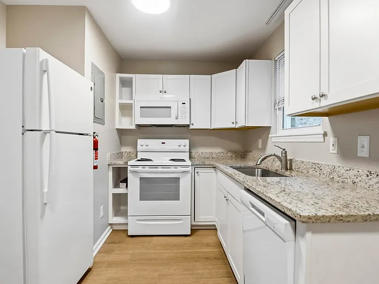 2107 Rondo St #107 — Photo 5