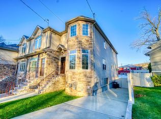 702 Ocean Ter, Staten Island, NY