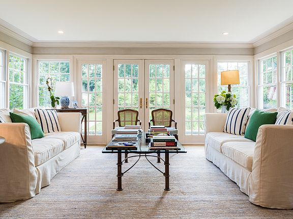 265 Grace Church Street