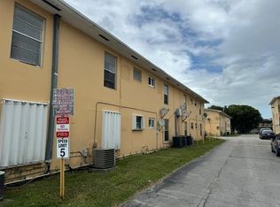 8-3855 SW 79th Ave, Miami, FL 33155