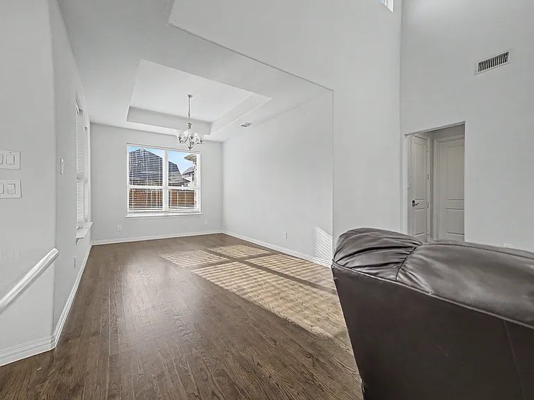 6862 Mistley Park — Photo 15