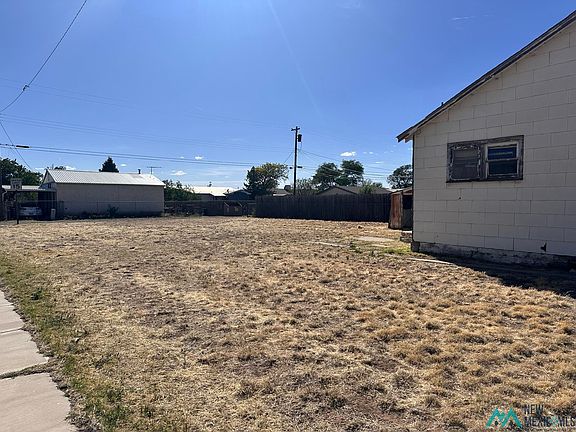 3rd image of 612 S Elgin Ave
