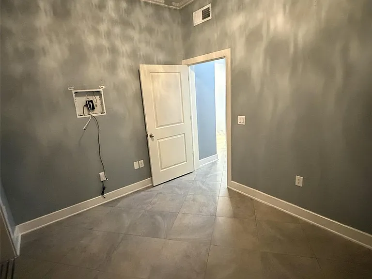 1011 Studemont St #101 — Photo 10