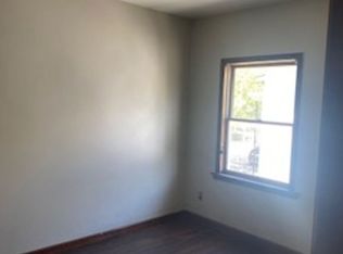222 N Hickory St APT 2N, Joliet, IL 60435