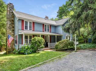 24 Silverthorne Rd, High Bridge, NJ 08829