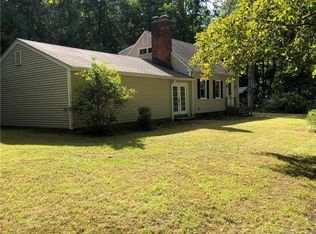 302 Old Sherman Hill Rd, Woodbury, CT 06798