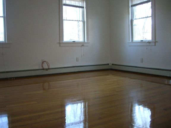 Bright and sunny living room
