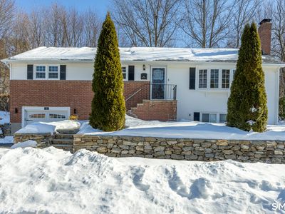 12 Bates Place, Hartford, CT, 06114