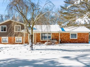 8665 Tindall Rd, Davisburg, MI 48350