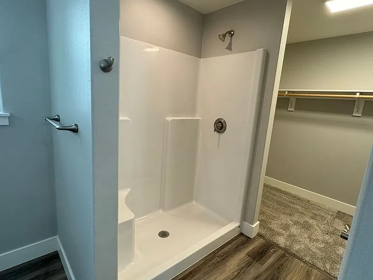 1720 NE Alameda Ave — Photo 10