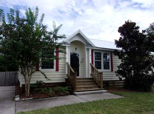 9 Sunrise Ln, Eustis, FL 32726