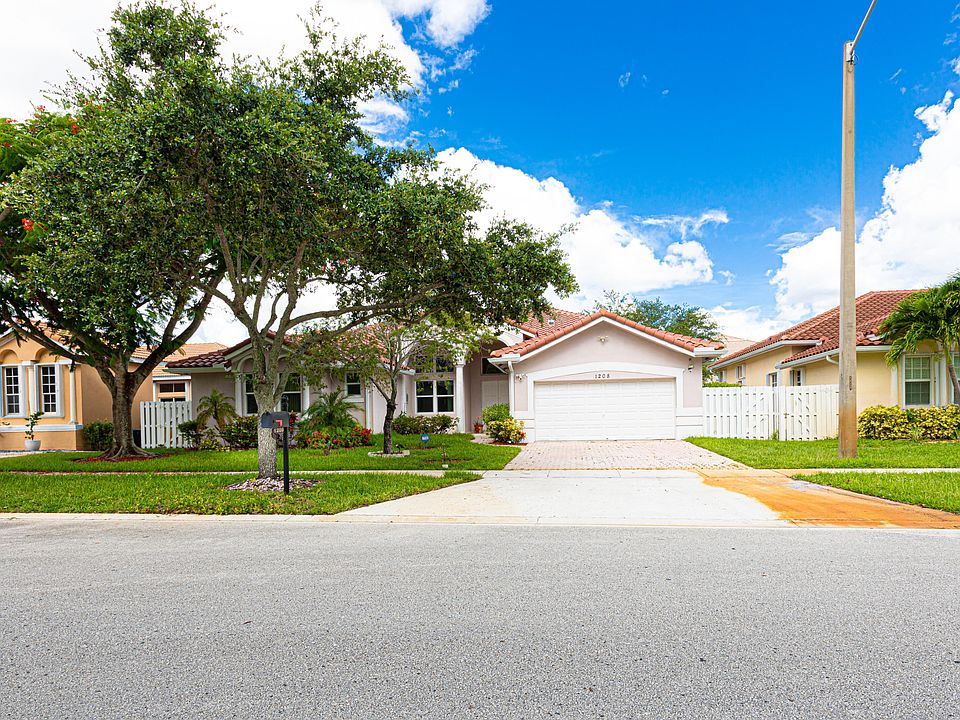 1208 NW 165th Ave, Pembroke Pines, FL 33028 Zillow