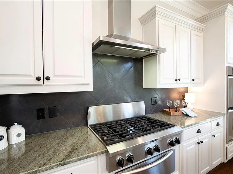 100 Founders Mill Ct — Photo 32