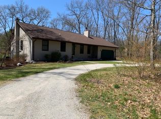 3249 Ewing Rd, Twin Lake, MI 49457