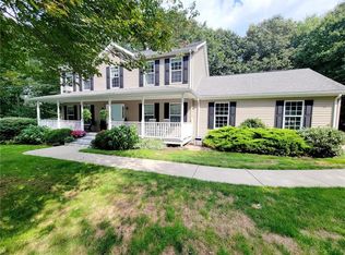 9 Sunny Dr, Westerly, RI 02891