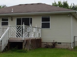 606 Valley View Dr, Carl Junction, MO 64834