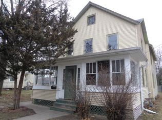 430 Jackson St, Aurora, IL 60505