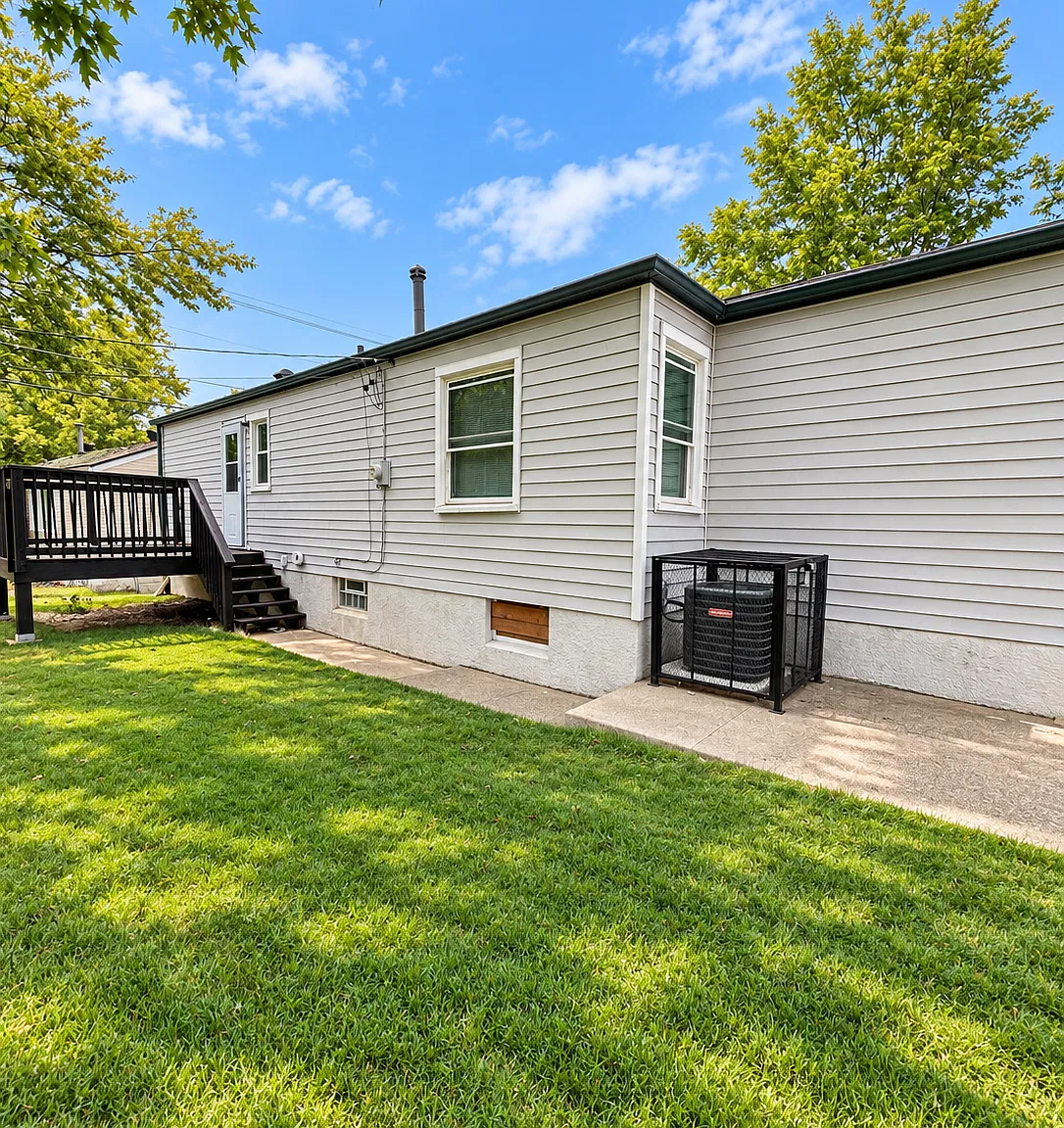 3 bed, 1000 sqft, $1,600 — Photo 4