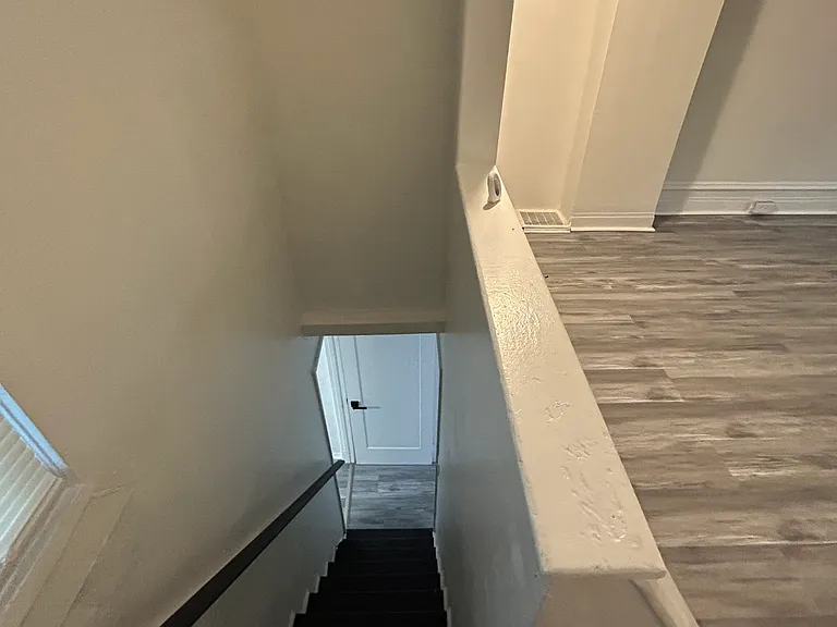 1152 W Union St #1 — Photo 7