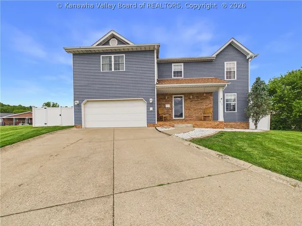 213 David St, Hurricane, WV 25526