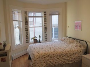 33 Brookline St #12, Cambridge, MA 02139