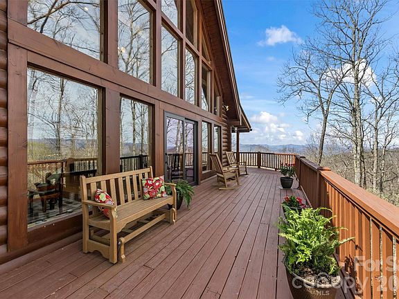 5th image of 1299 Black Forest Dr