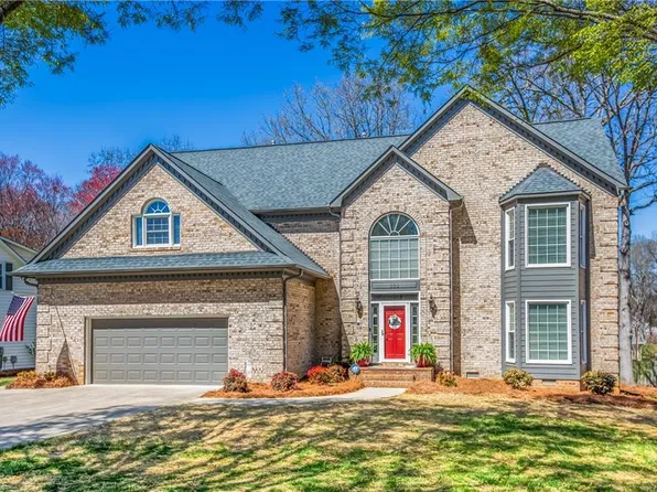 250 Birchridge Dr, Kernersville, NC 27284