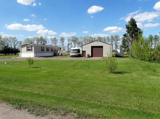 506 Square Butte Rd N, Mandan, ND 58554