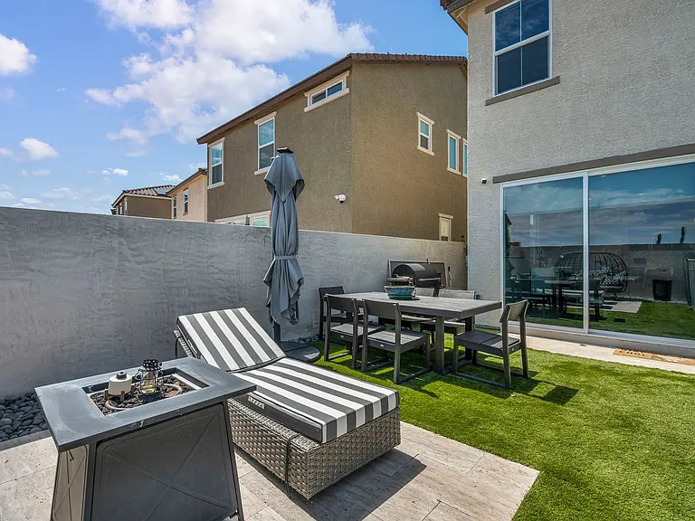 2394 Bellinzona Pl — Photo 64