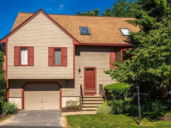 192 Mill St Unit 192, Stoughton, MA 02072