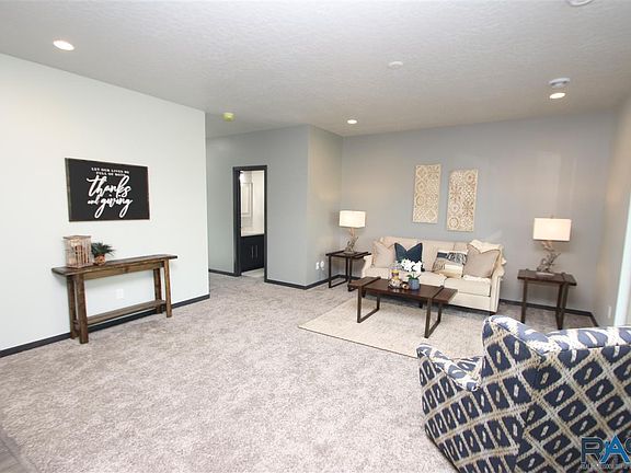 4th image of 7571 S Grand Arbor Pl