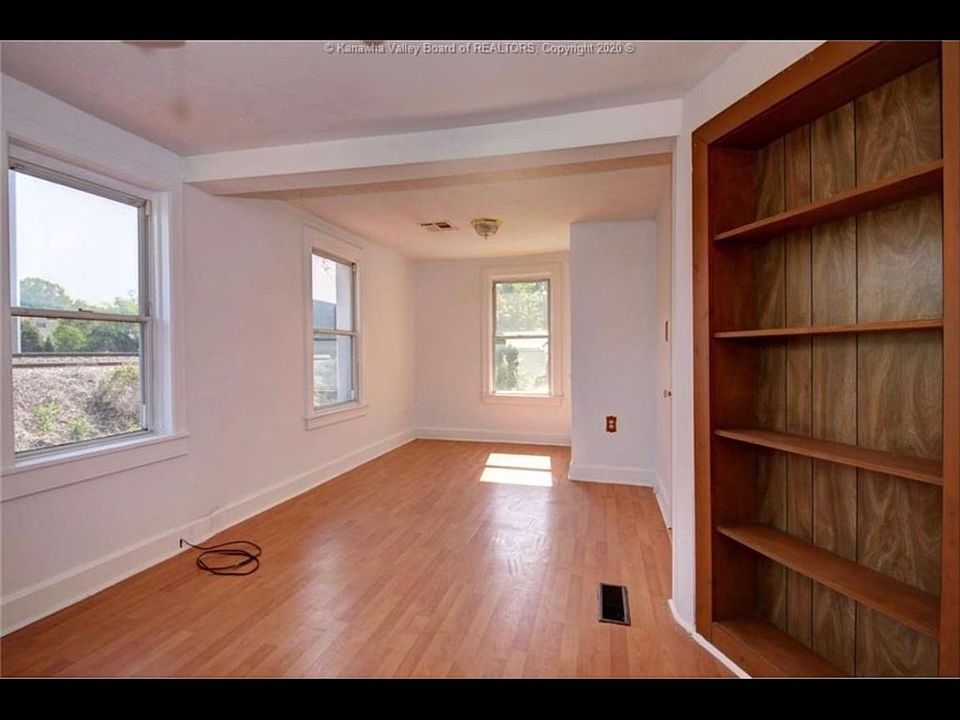 2720 Chesterfield Ave, Charleston, WV 25304 Zillow