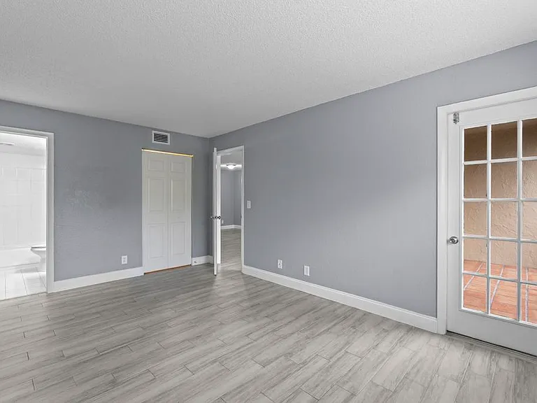 120 Sparrow Dr #205 — Photo 12