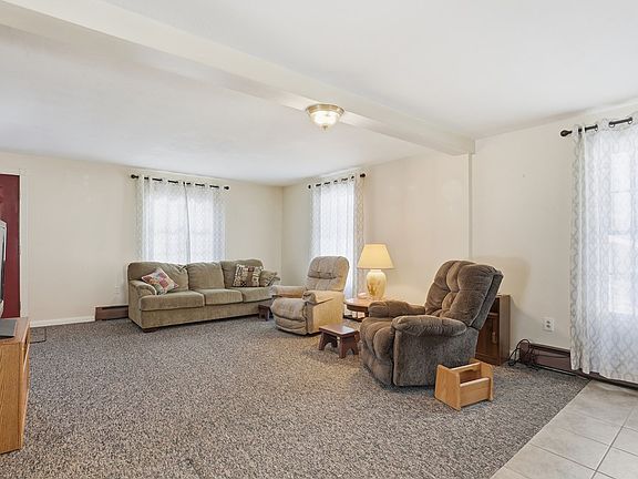 3rd image of 239 Thompson Hill Rd