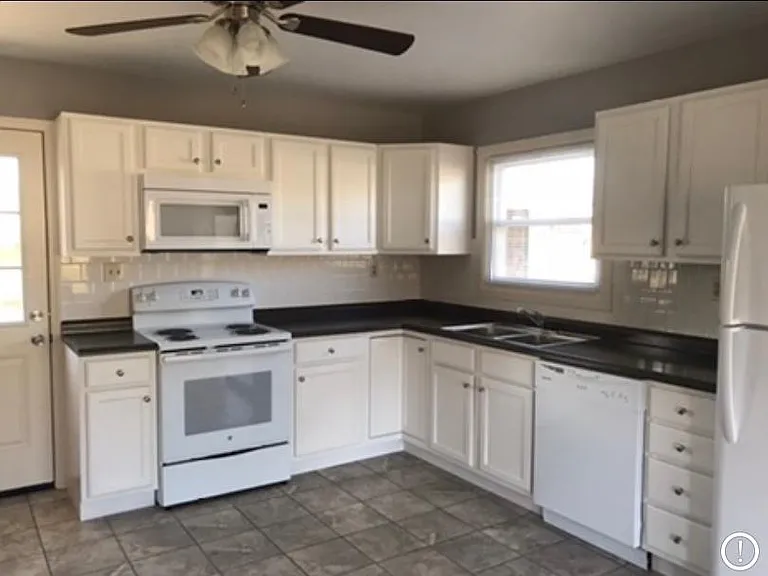 1201 Reedsdale Rd — Photo 6