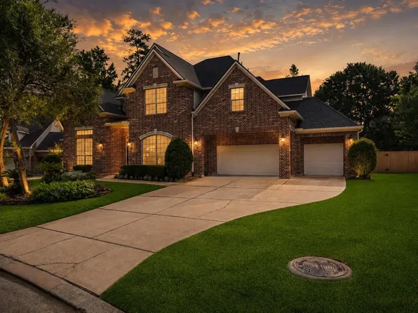 59 Nocturne Woods Pl, The Woodlands, TX 77382