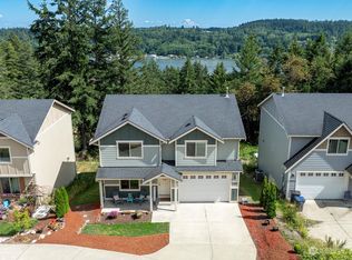 2481 Sand Dollar Rd W, Bremerton, WA 98312