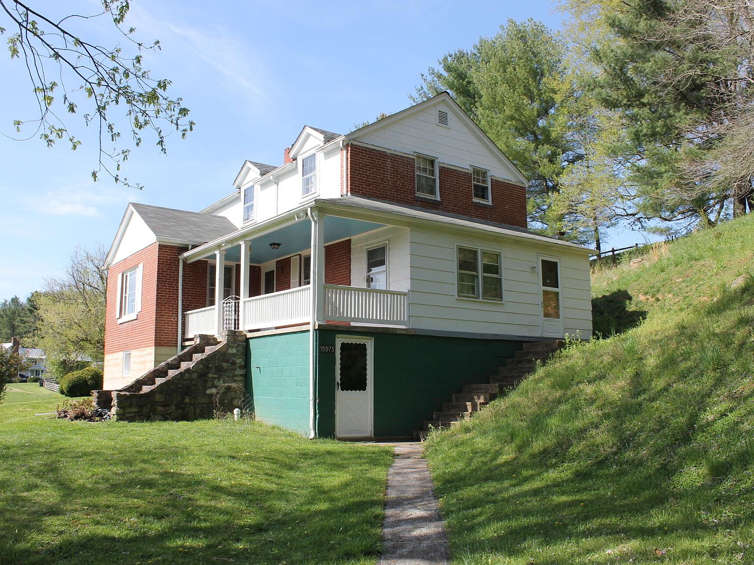 15973 Lee Hwy, Buchanan, VA 24066 Zillow