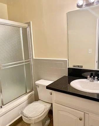 5th image of 327 S Avenue 60 #101