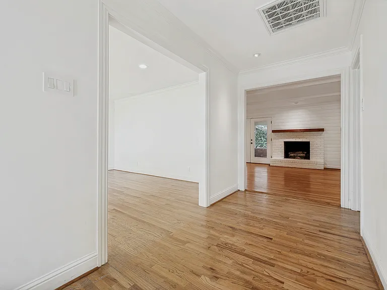 4321 Northview Ln — Photo 3