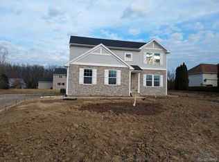 7230 Westminster Cir, Grand Blanc, MI