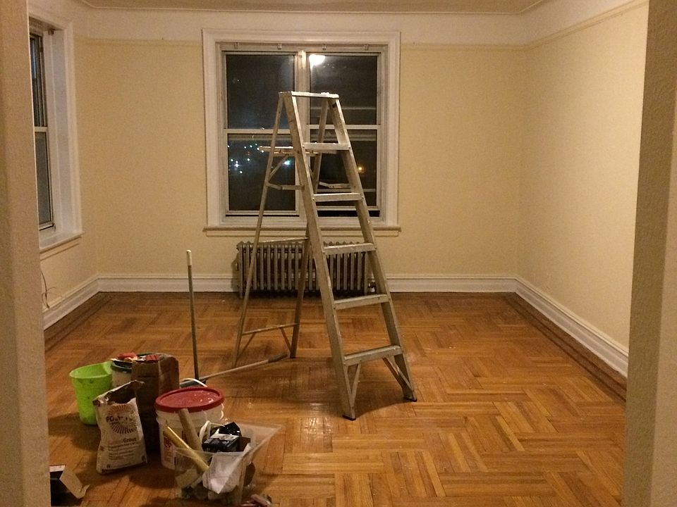 2nd image of 340 54th St APT 2R