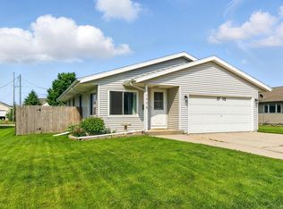 1772 Cross St, Manitowoc, WI 54220
