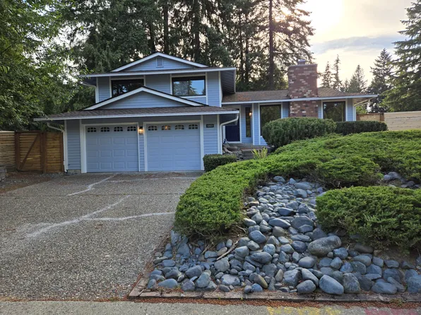 10925 165th Pl NE, Redmond, WA 98052