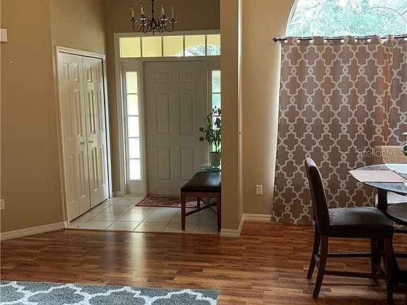 3rd image of 25233 Waterbridge Ct